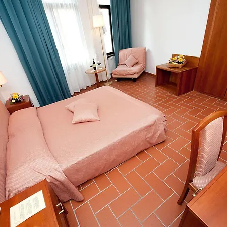San Lino Hotel