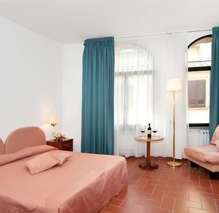 San Lino 4*