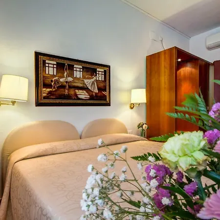 Hotel San Lino 4*